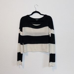 ✨3/$25 Wild Fable Chunky Stripe Knit Crop Sweater Size Large
